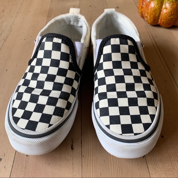 size 3 checkered vans